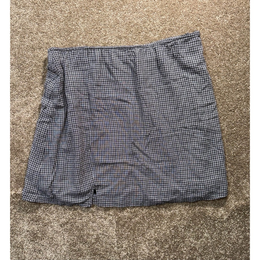 American Eagle Outfitters Navy and White Gingham Mini Skirt